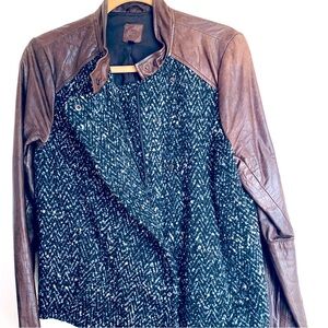 GAP Tweed and Leather jacket
Sz L